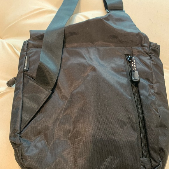 Travel bag - Picture 5 of 9